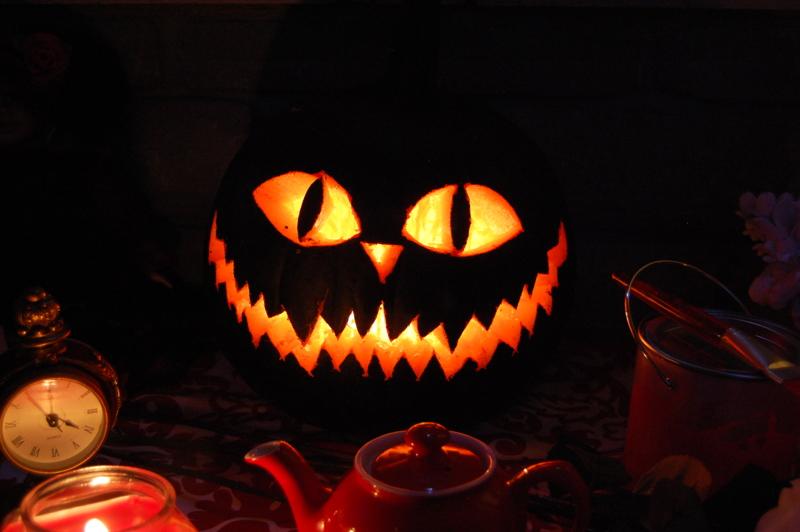 large.270092681_Cheshire-Cat-Jack-O-Lantern-Halloween103119.jpg