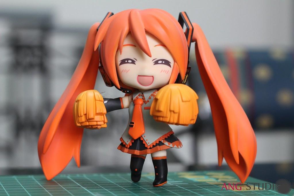 large.921481574_OrangeMikuSupportAGKver110523.jpg
